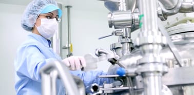 pharmaceutical cleanroom clean room cabling network enclosures manufacturing